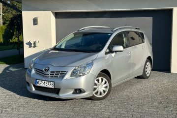 Toyota Verso 2.0 D-4D Luna